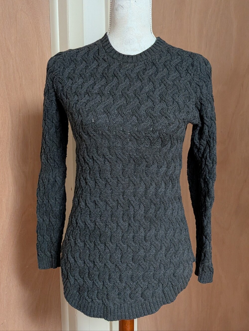 Jeanne Pierre 100% Cotton Cable Knit Sweater M Charcoal Textured Crewneck